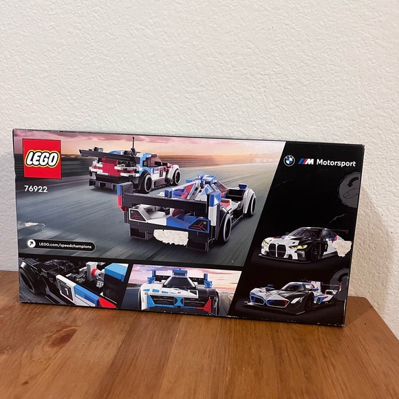 LEGO Speed Champions BMW Race Car Set - Black, White, Blue - Picture 2 of 4